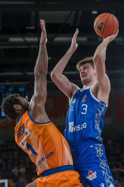 塔尔世界杯 塔尔世界杯