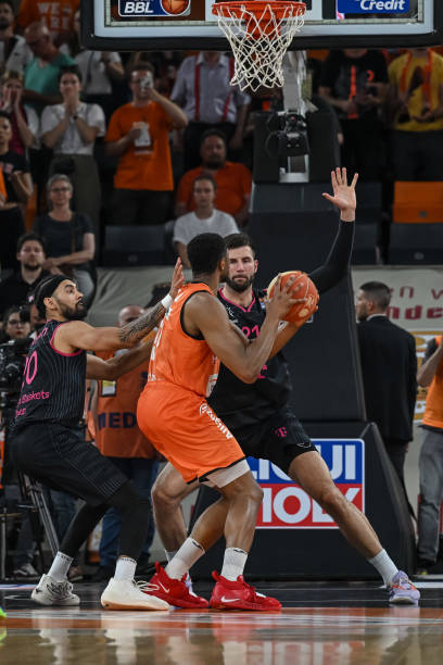 季中的表现 季中的表现