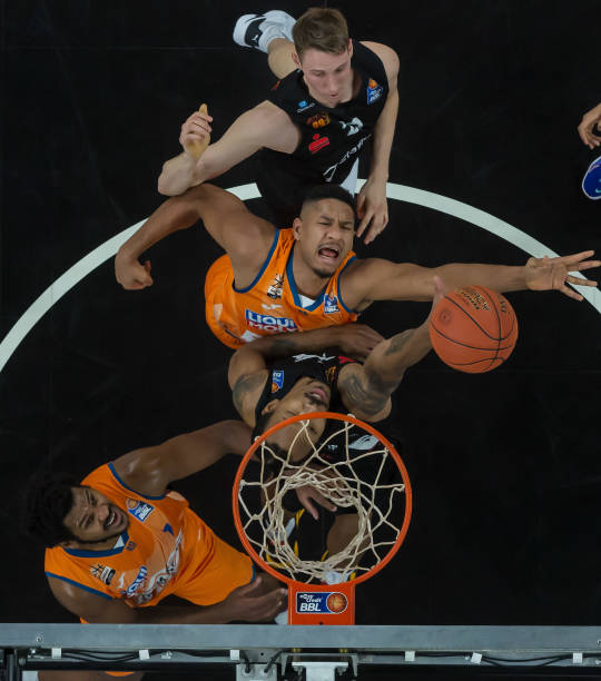 经济利益与 经济利益与