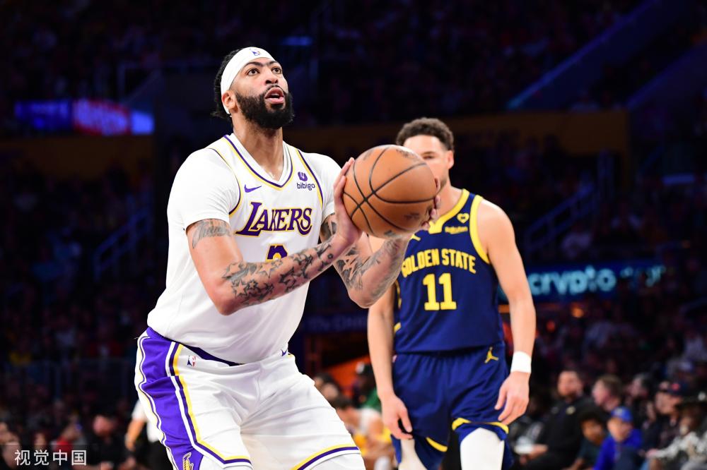 考年轻球员 考年轻球员